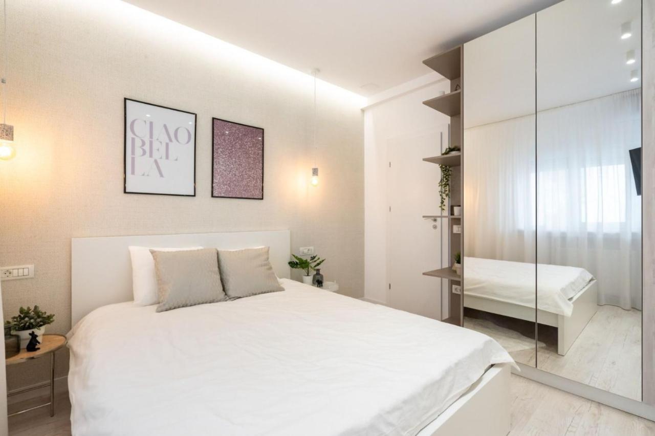 Apartament Victoria Charm Bukareszt Zewnętrze zdjęcie